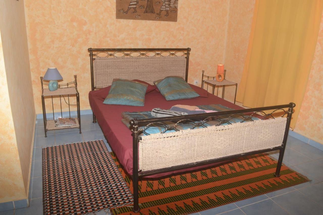 Djabraba'S Eco-Lodge Vila Nova Sintra Екстер'єр фото
